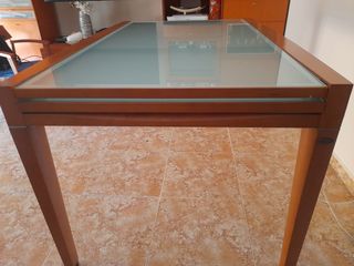 Mueble comedor, mesa y sillas