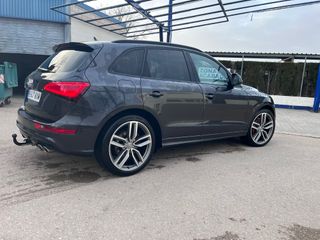 Audi SQ5 2015