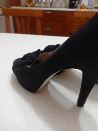 Décolleté Primadonna Nere con Fiocco