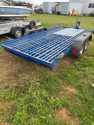 Remolque de 2 ejes porta coches