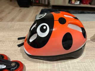 Patines niña Talla 32 + Casco Mariquita