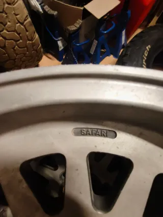 Llantas Canonica Safari 15