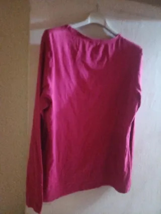 Jersey fucsia flores lentejuelas talla M