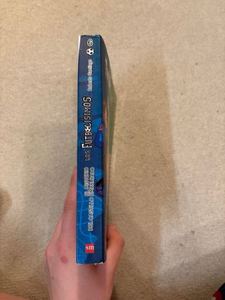 Los Futbolísimos 6: El misterio del castillo em...