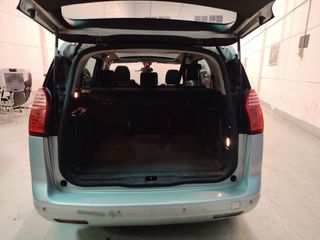 Peugeot 5008 2010