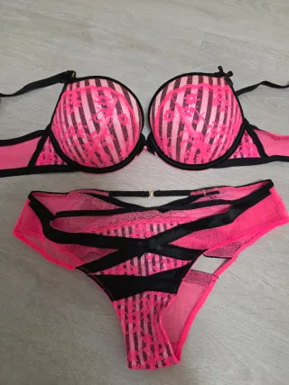 Conjunto lencería Victoria's Secret