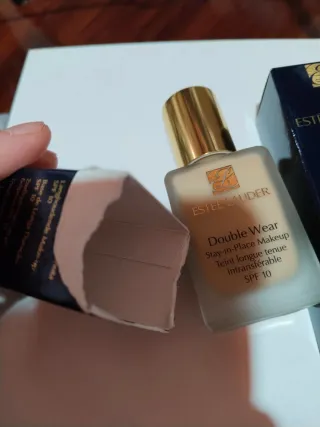 Estee Lauder Double Wear 1W2 Base Maquillaje