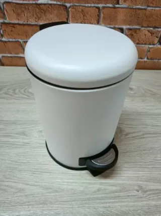 Papelera Baño con Pedal de Acero Inoxidable, 3 L.