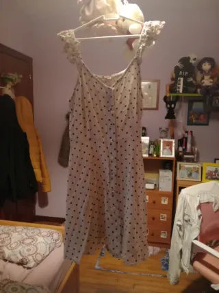 Vestido lunares beige y negro