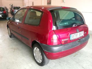 Renault Clio 2001