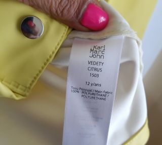 Impermeable amarillo talla 12 años