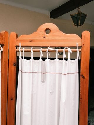 Biombo de madera y tela