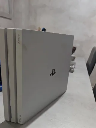 PS4 Pro 1TB Blanca