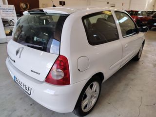 Renault Clio 2006
