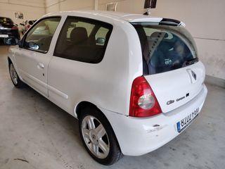 Renault Clio 2006