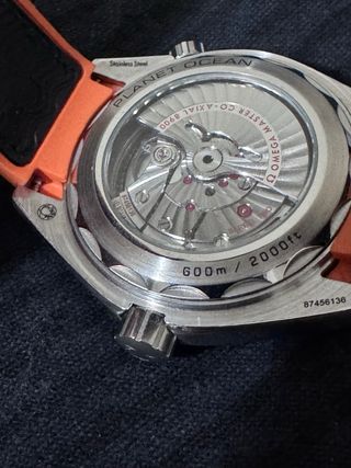 Omega Seamaster Planet Ocean 600M Bisel Naranja