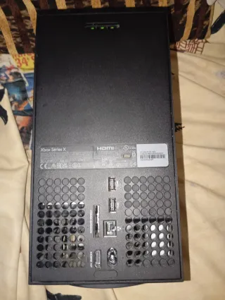 Xbox Series X con Mando e Gioco