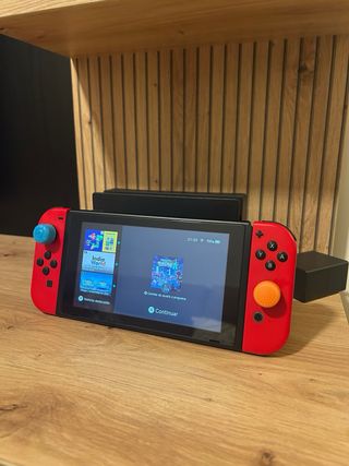 Nintendo Switch Azul Neón/Rojo Neón V2 +Accesorios