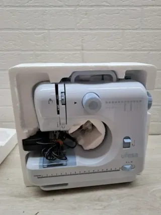 Máquina de Coser Ufesa SW1201 Facile