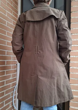 Gabardina marrón talla M