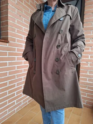 Gabardina marrón talla M