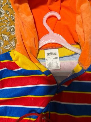 Pijama/Disfraz Epi Barrio Sésamo Talla 10-12