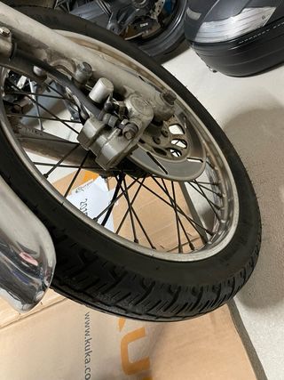 Yamaha SR 250 Special Roja