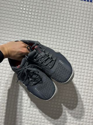 Zapatillas Under Armour Reign 41