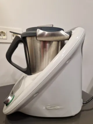 Thermomix TM5 + Vaso a estrenar
