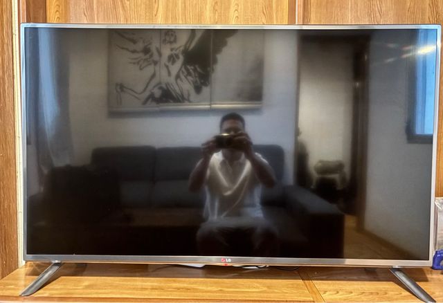 TV LG 47 47LB630V Plata