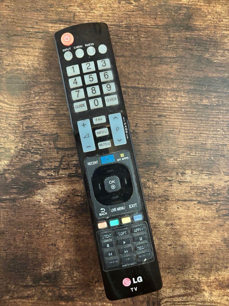 TV LG 47 47LB630V Plata afbeelding 2