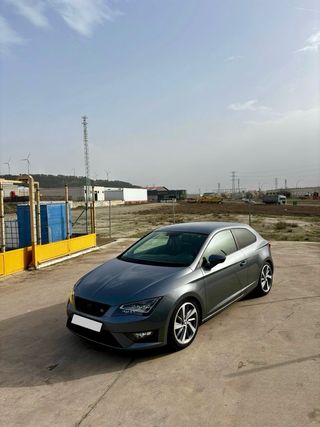 Seat leon fr Plus DSG 184cv 2 años de garantia