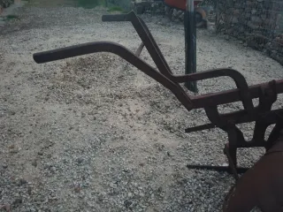 Arado antiguo de labranza