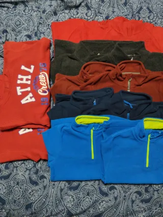 Lote 12 Polares Niños T7-8 para gemelos.