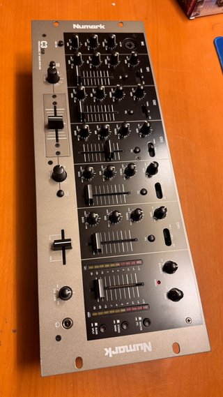 Numark C3USB Mezclador DJ Rack Portátil