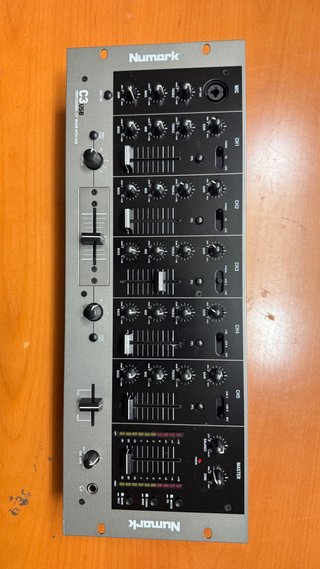 Numark C3USB Mezclador DJ Rack Portátil