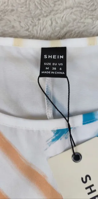 Camiseta Shein M multicolor rayas