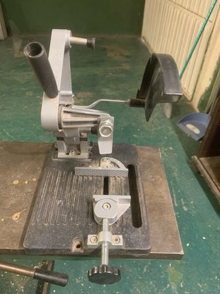 Soporte radial para amoladora