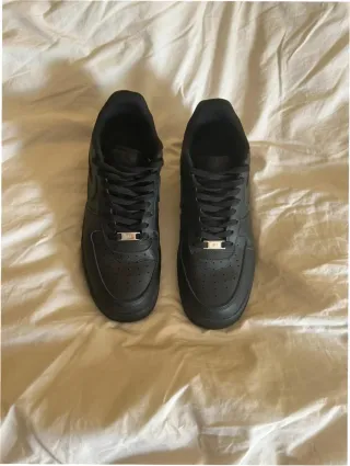 Nike Air Force 1 Low '07 Talla 43