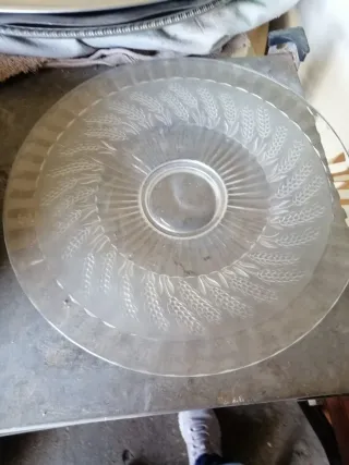 Fuente de cristal con espigas