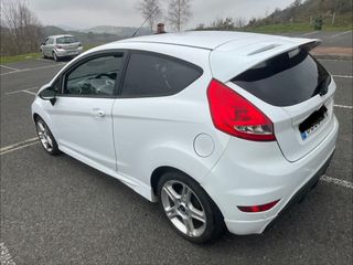 Ford Fiesta 2011
