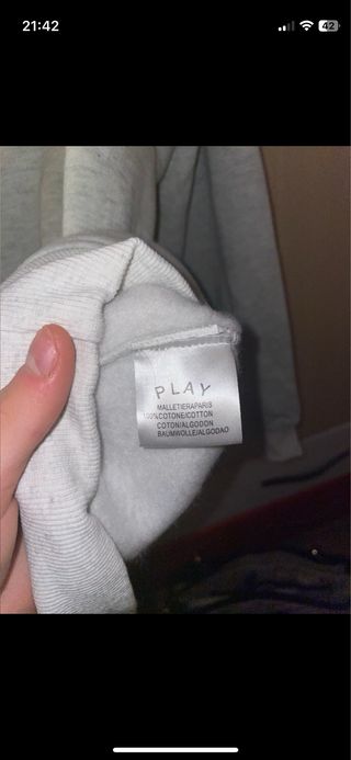 Comme des Garçons Zip Gris Corazón Rojo