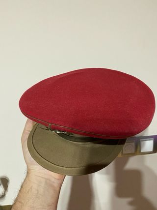 Antigua Gorra de Plato Regulares