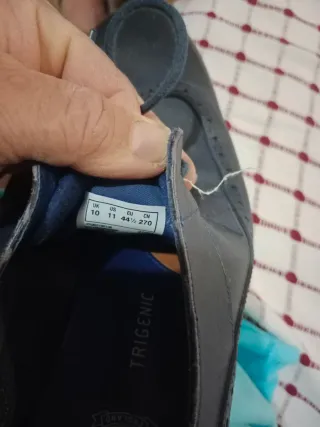 Zapato azul de vestir