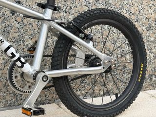 Bicicleta Early Rider Belter 16 Plata