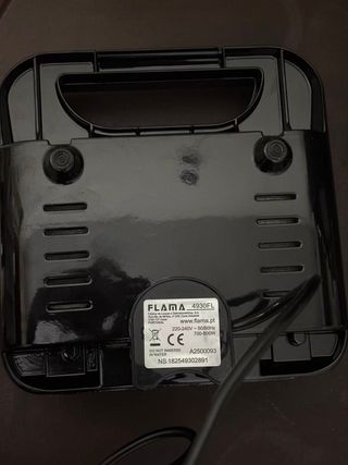 Sandwichera Flama 4930FL 800W