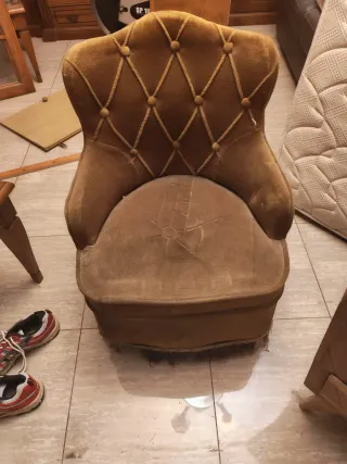 Poltrona vintage in velluto marrone