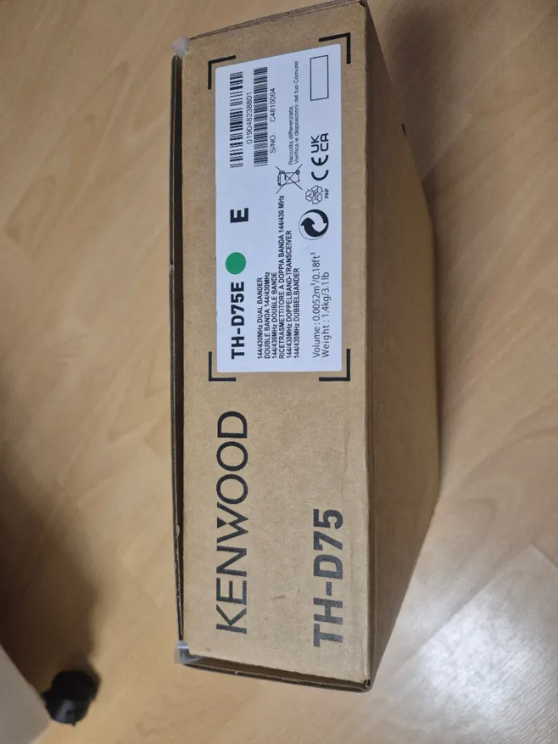 Kenwood TH-D75 D-STAR Radioaficionado NUEVO afbeelding 3