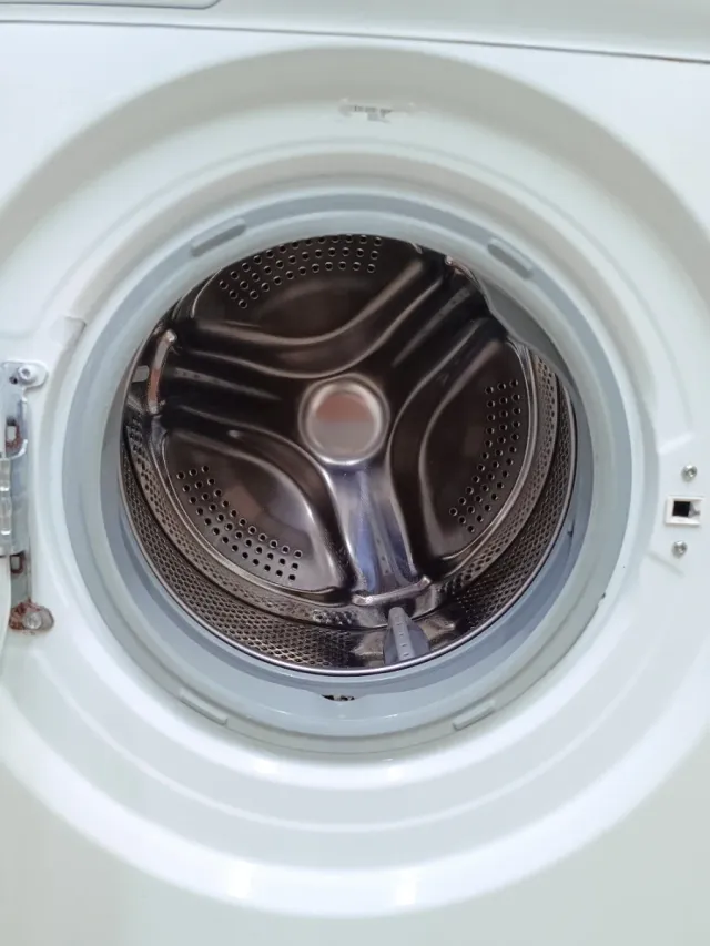 Lavadora 'CORBERO' 6kg 1000rpm A+