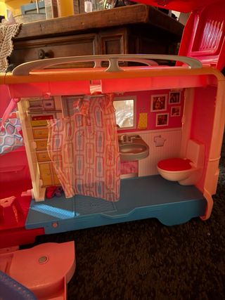 Camper Barbie rosa